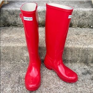 Red Hunter rain boots